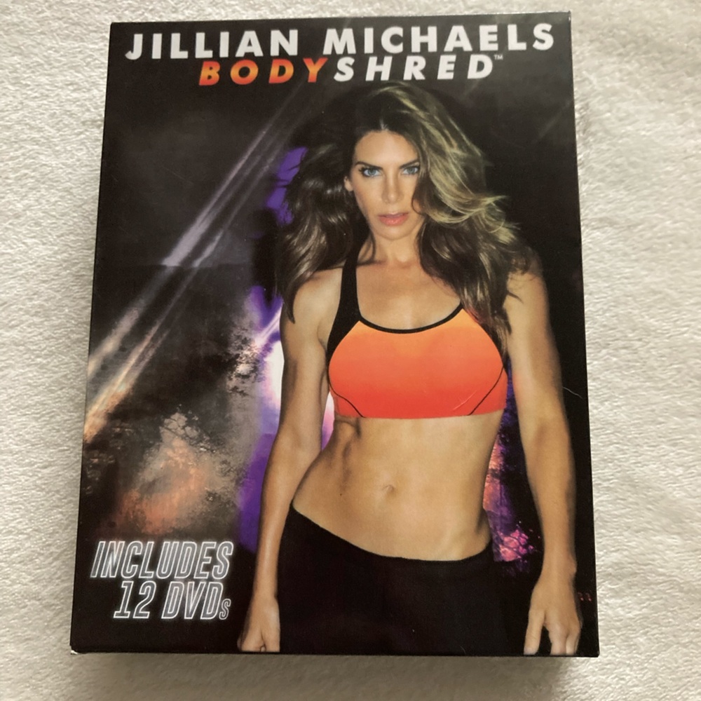 Jillian Michaels DVD set with calendar, meal plan & fitness guide - Body Shred